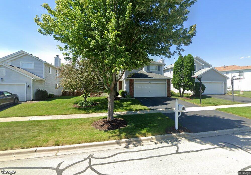 2036 Cobblebrook Ln, Naperville, IL 60565 - photo 1