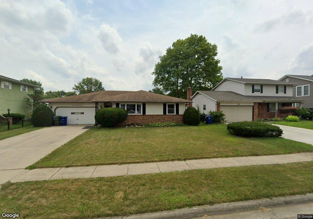 2229 Yellow Pine Ave, Columbus, OH 43229 - photo 1