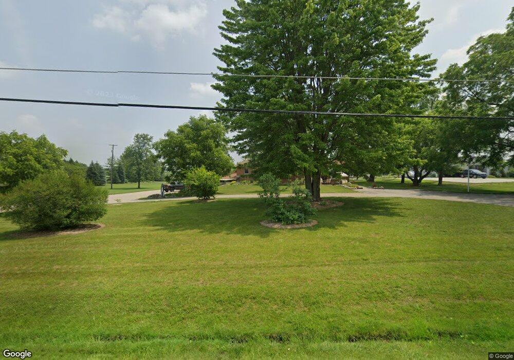 2494 N Henderson Rd, Davison, MI 48423 - photo 1