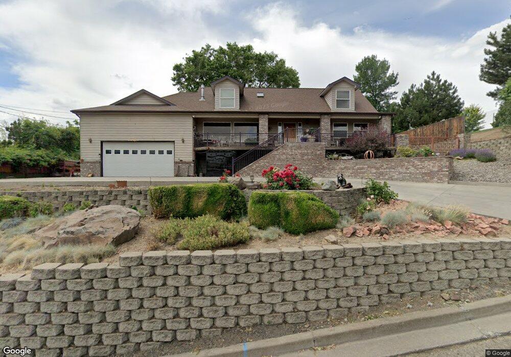 711 NW 4th St, Pendleton, OR 97801 - photo 1