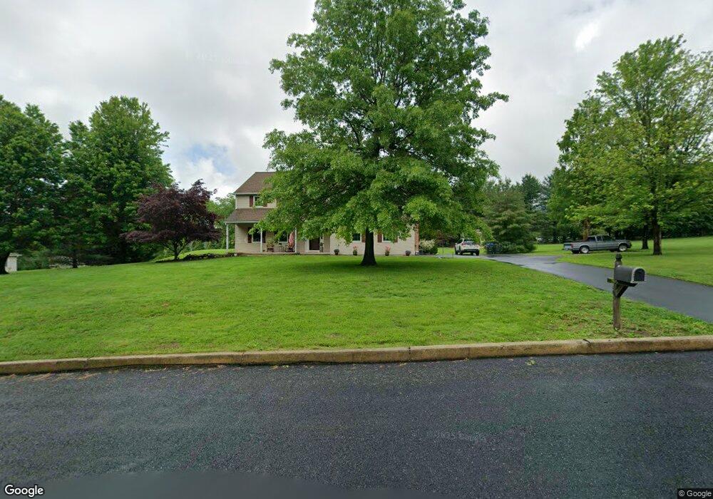 125 Fairfield Dr, Barto, PA 19504 - photo 1