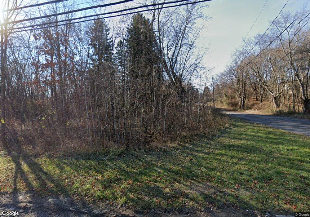 417 Oak St, Taylor, PA 18517 - photo 1