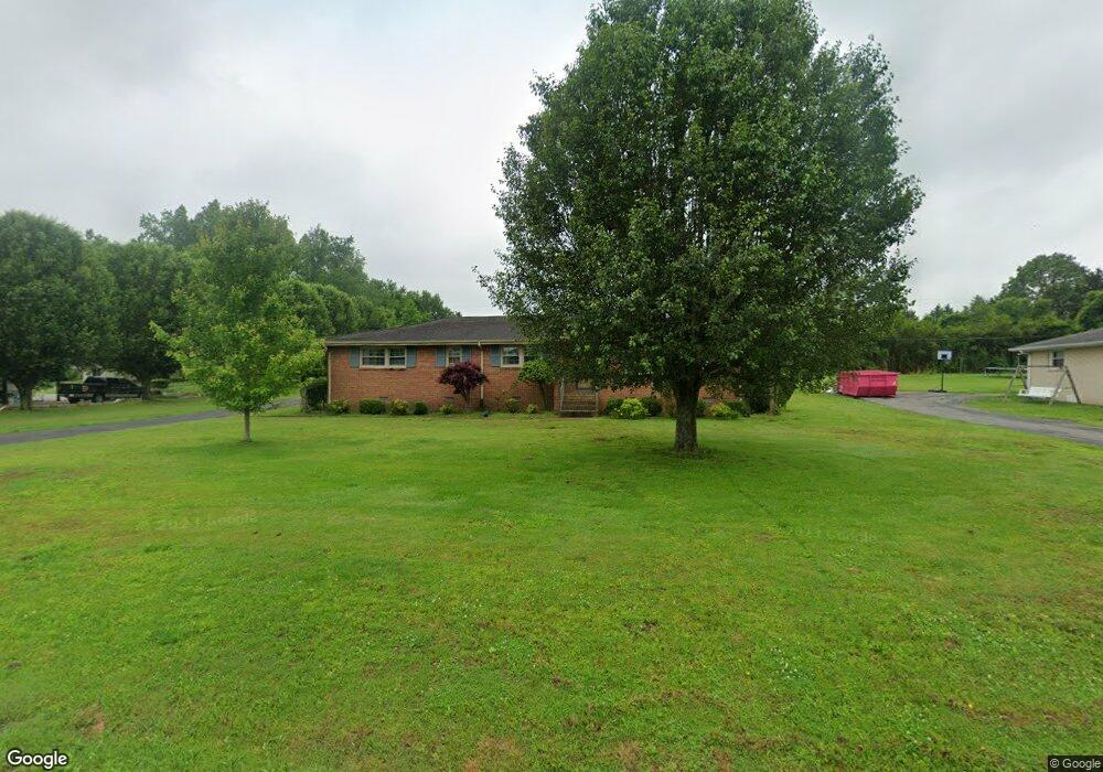 401 Cloverdale Rd, Shelbyville, TN 37160 - photo 1