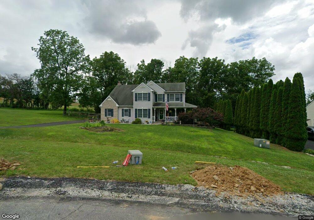 998 Primrose Ave, Stroudsburg, PA 18360 - photo 1