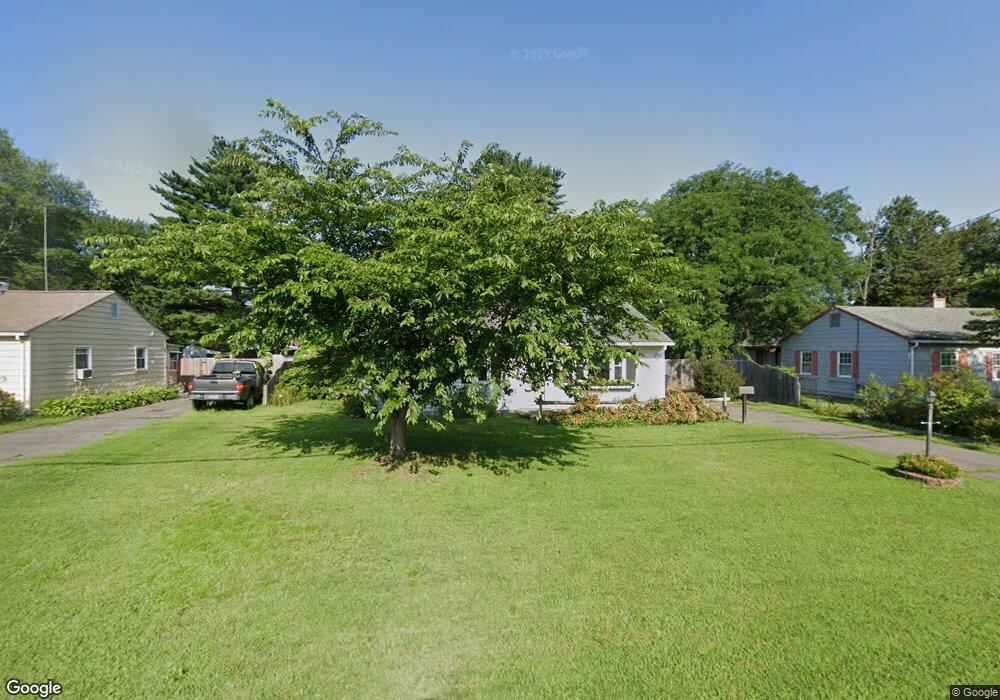 201 Southwest Ave, Windsor Locks, CT 06096 - photo 1