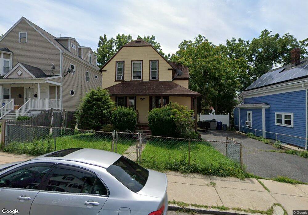 40 Selden St, Dorchester Center, MA 02124 - photo 1