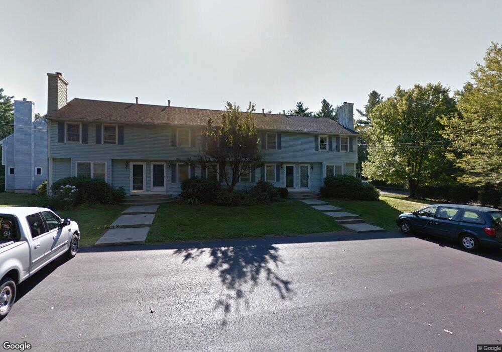 38 Foxmoor Cir unit U127, Nashua, NH 03063 - photo 1