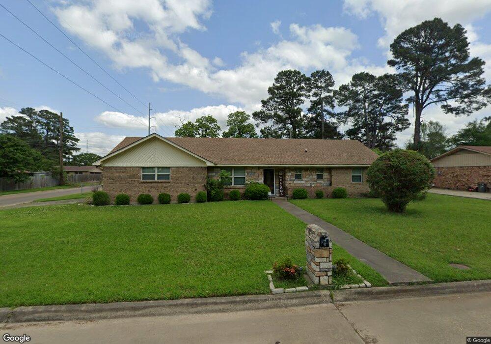 1 S Pinewood Dr, Texarkana, TX 75501 - photo 1