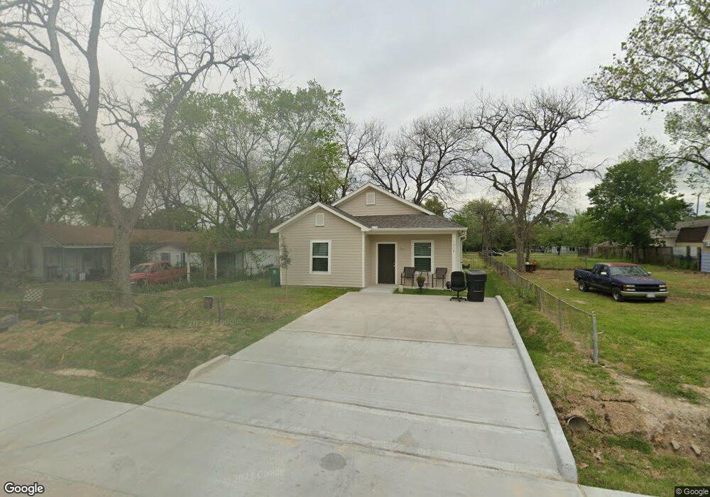1016 Lucky St, Houston, TX 77088 - photo 1