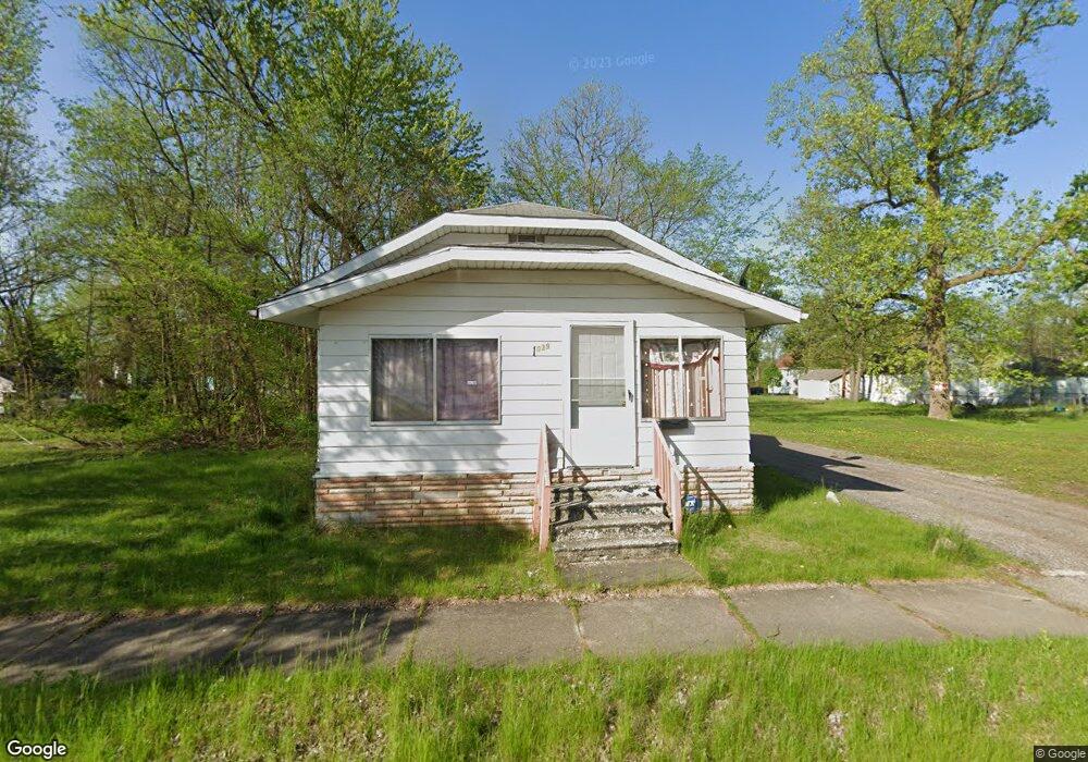 1039 S 2nd St, Elkhart, IN 46516 - photo 1
