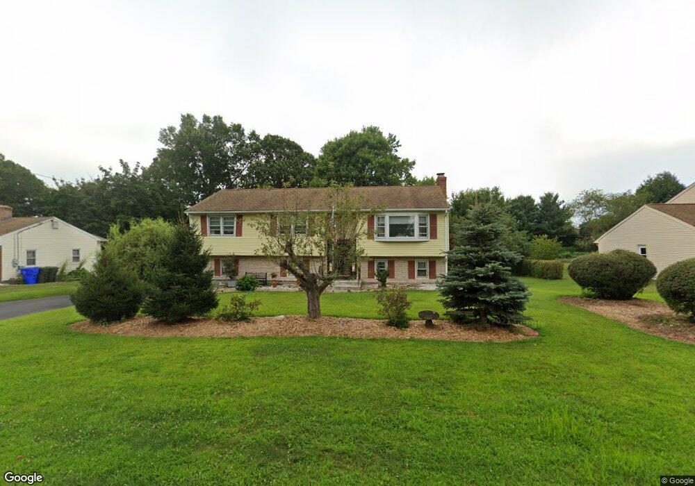 66 Fernwood Dr, Rocky Hill, CT 06067 - photo 1