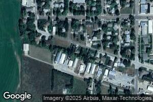 203 Railroad Ave, Newman Grove, NE 68758