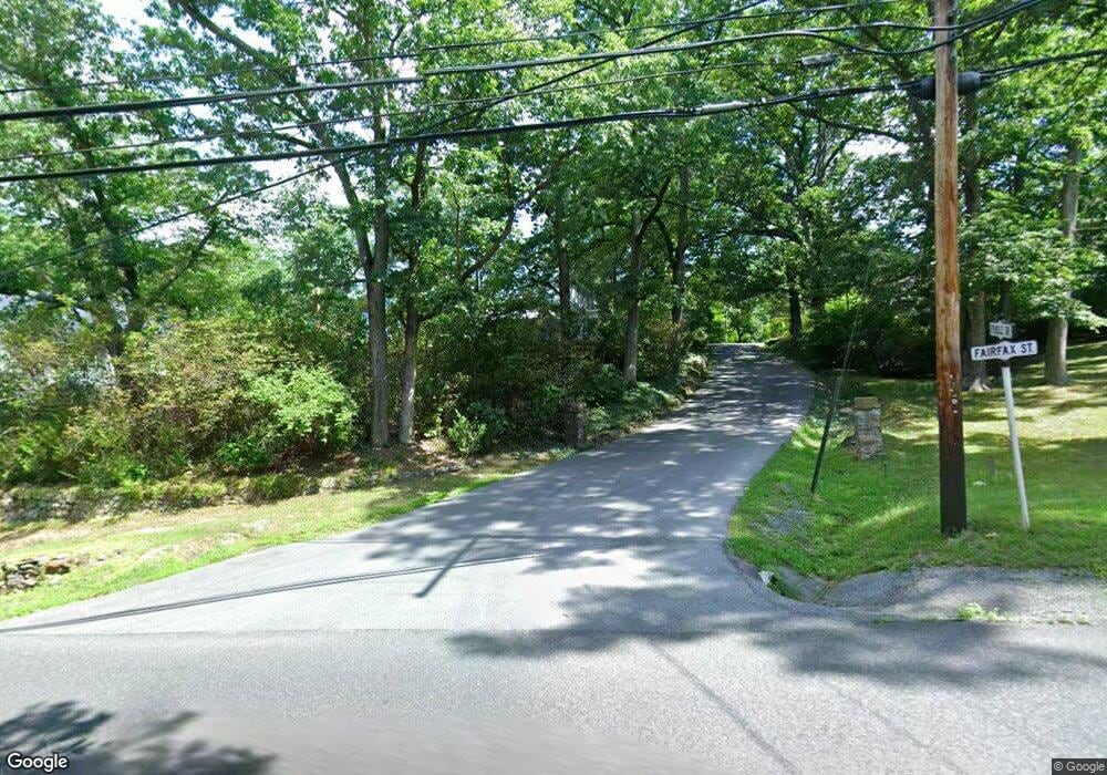 35 Pendle Dr, Berkeley Springs, WV 25411 - photo 1