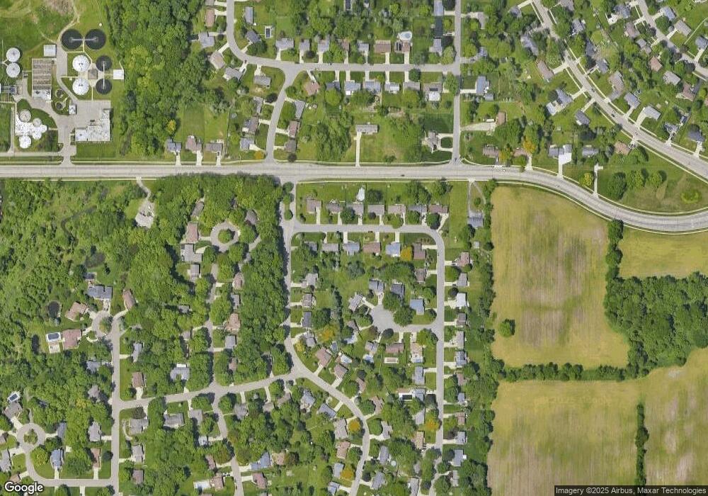 6811 Cardinal Ln, Lansing, MI 48917 - photo 1