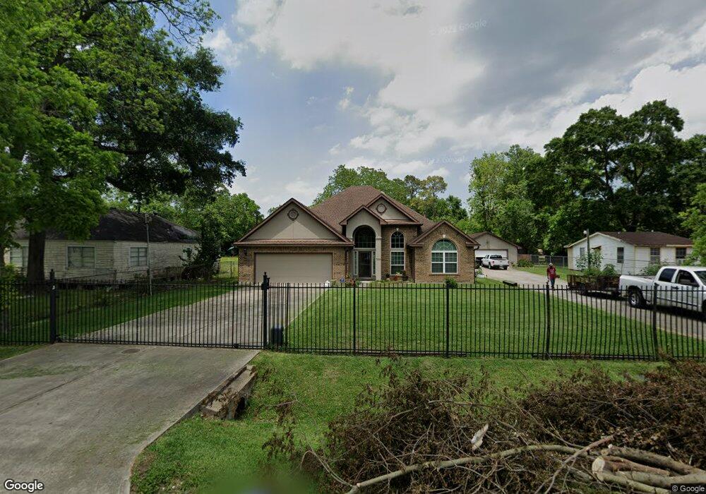 7323 Finch St, Houston, TX 77028 - photo 1