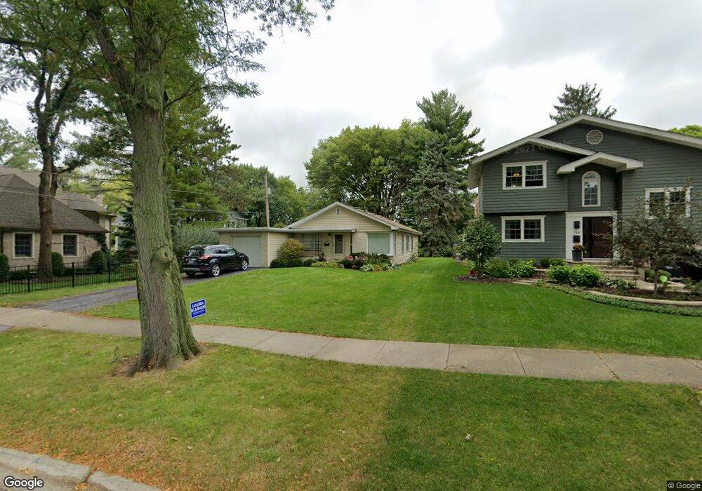 705 E Hillside Rd, Naperville, IL 60540 - photo 1