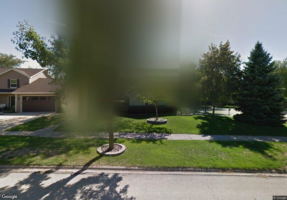 712 Muirhead Ct, Naperville, IL 60565 - photo 1