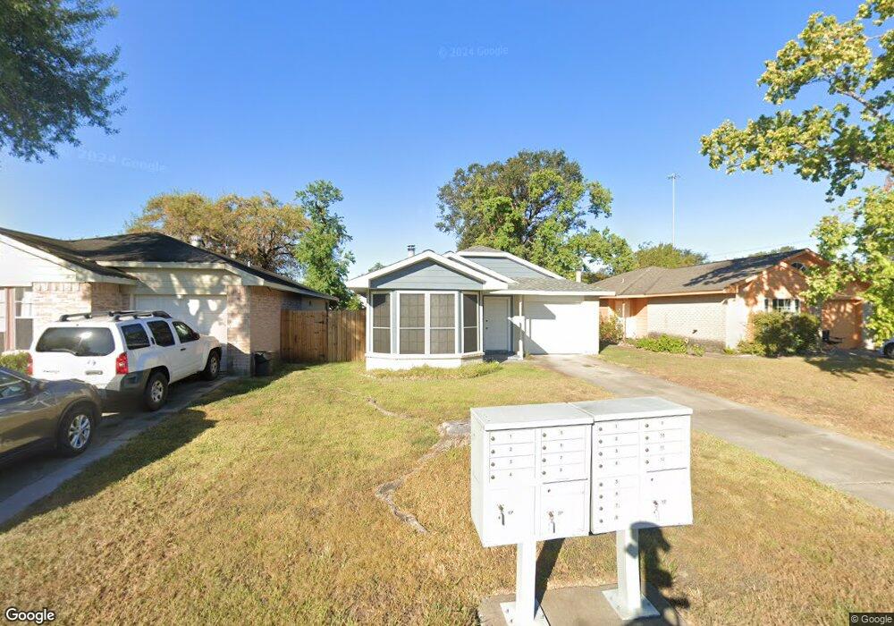 11015 Threeawn Ct, Houston, TX 77086 - photo 1