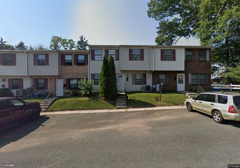 2 Sawmill Run, Norristown, PA 19401 - photo 1