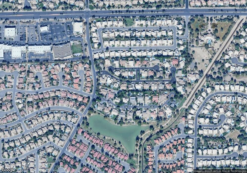 5761 W Dublin Ln, Chandler, AZ 85226 - photo 1