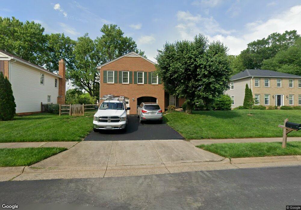 9920 Marquand Dr, Burke, VA 22015 - photo 1