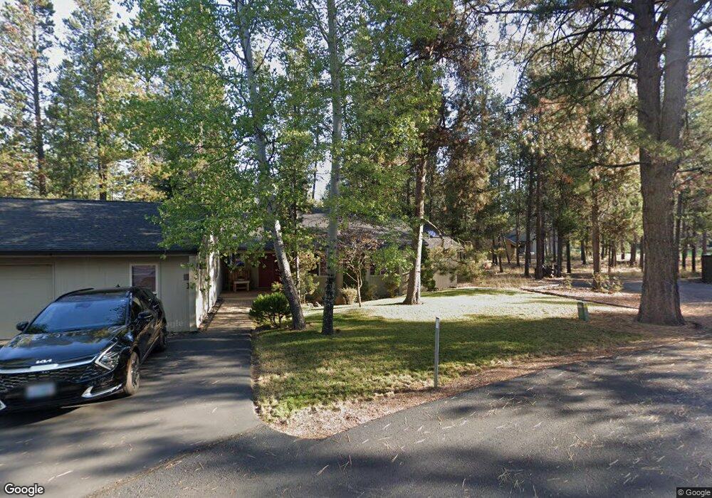 57142 Oakmont Ln, Bend, OR 97707 - photo 1