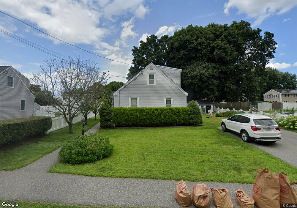 32 Beaconsfield St, Lawrence, MA 01843 - photo 1