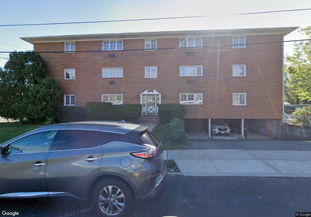 1300 Broad St unit 3, Bloomfield, NJ 07003 - photo 1