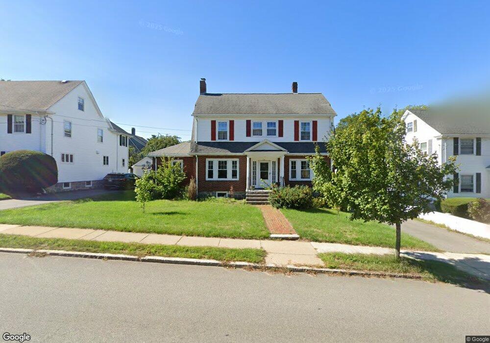 258 Lagrange St, West Roxbury, MA 02132 - photo 1