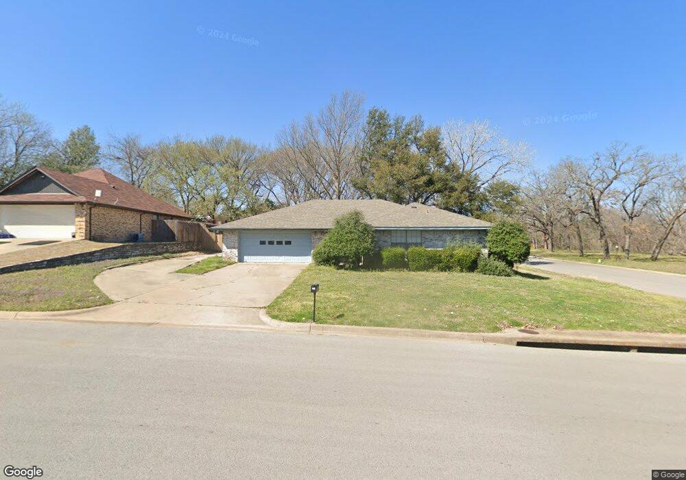215 Guinevere Dr, Weatherford, TX 76086 - photo 1