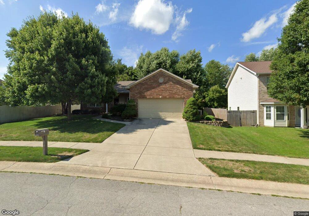 2536 Yeoman Ln, West Lafayette, IN 47906 - photo 1