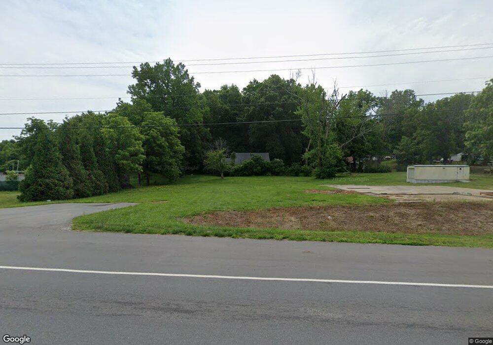 2105 Shelton Ave, Statesville, NC 28677 - photo 1