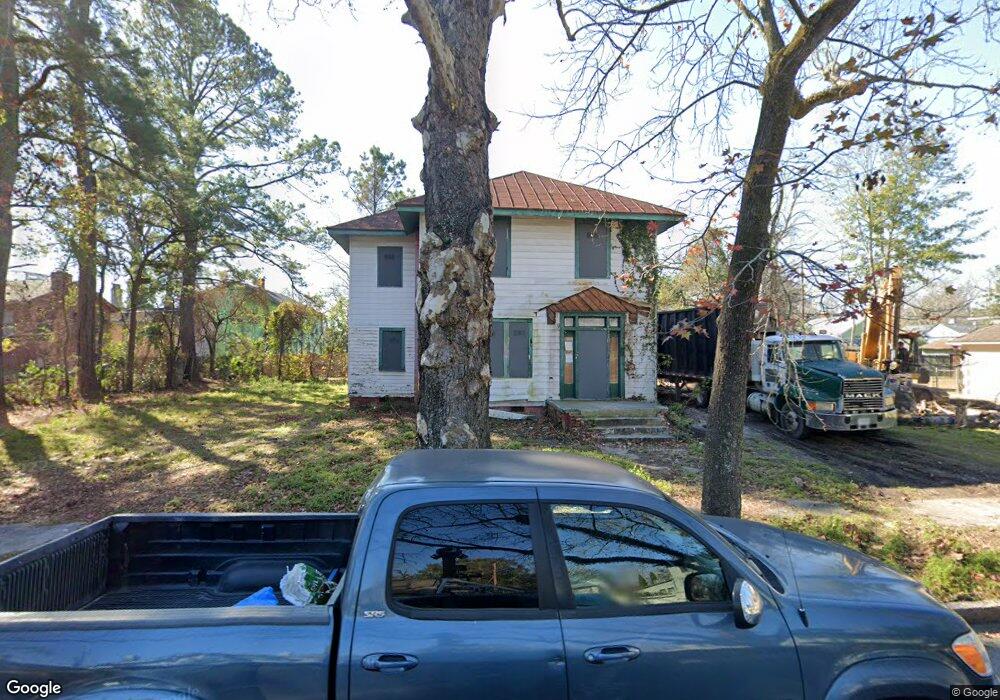 735 E 35th St, Savannah, GA 31401 - photo 1