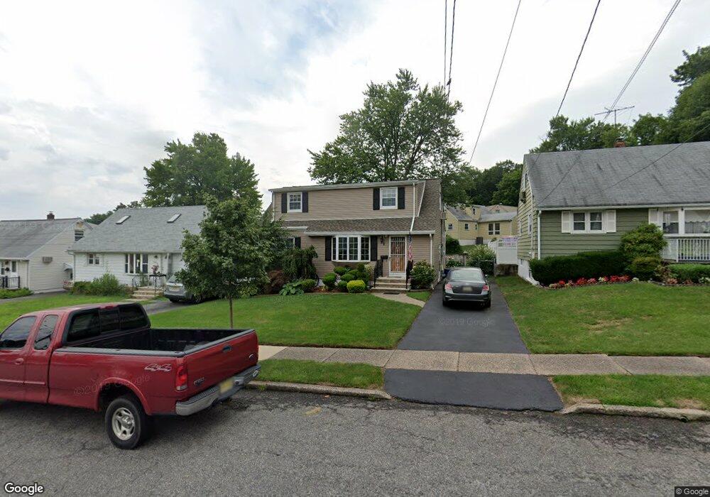 31 Glen Oaks Ct, Clifton, NJ 07012 - photo 1