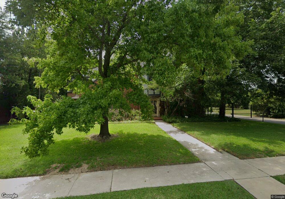 805 N Trinity St, Decatur, TX 76234 - photo 1