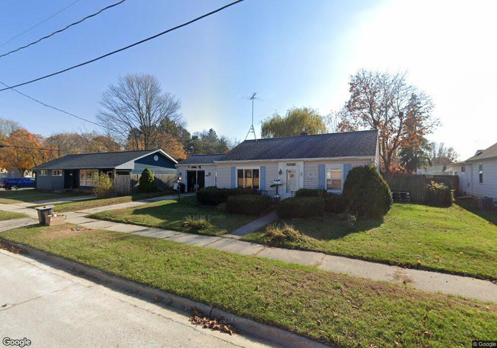 2109 34th St, Two Rivers, WI 54241 - photo 1