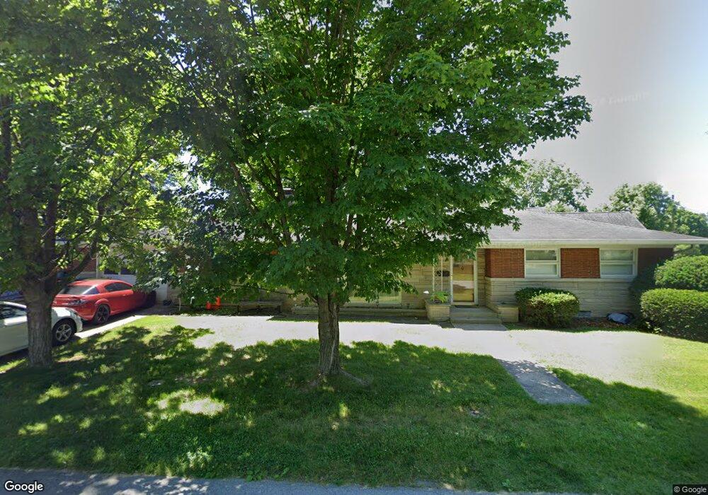 711 Poplar St, Plainfield, IN 46168 - photo 1