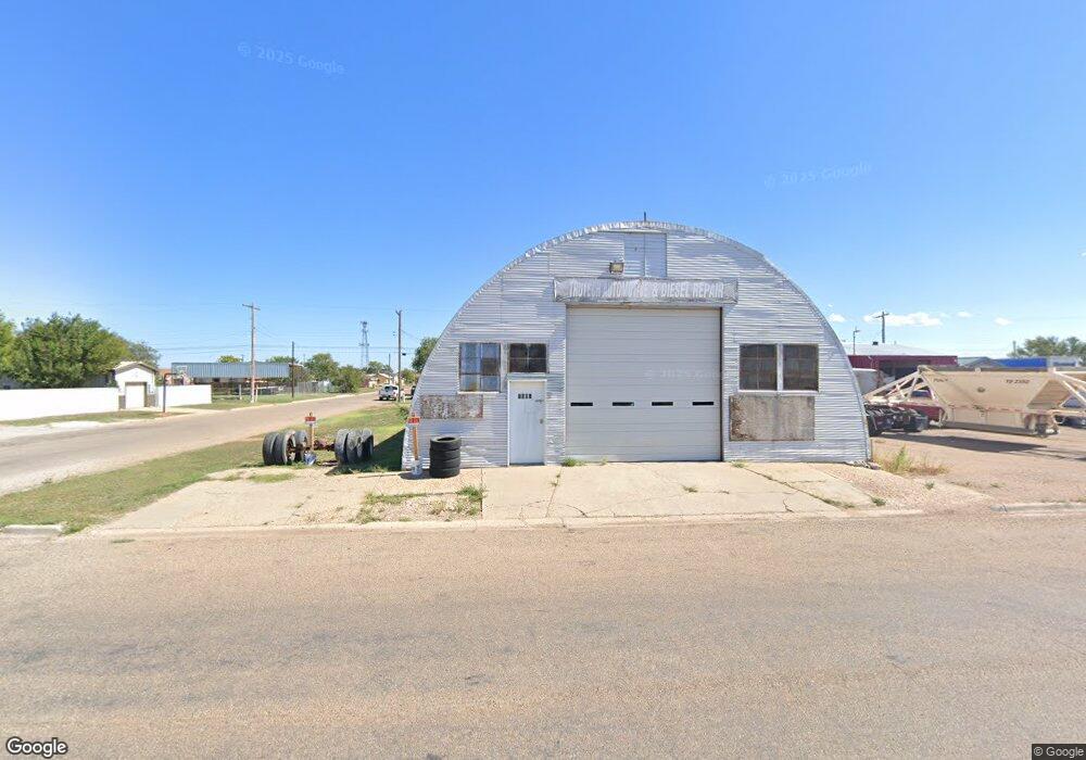 1001 S Twichell Ave, Dumas, TX 79029 - photo 1