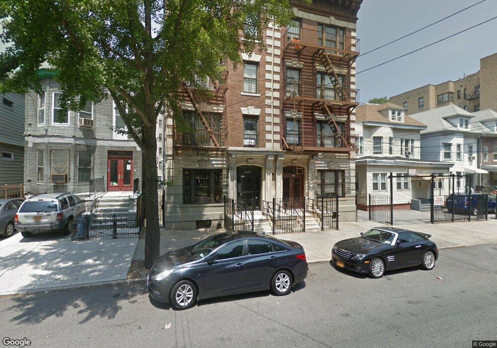 2955 Bainbridge Ave, Bronx, NY 10458 - photo 1