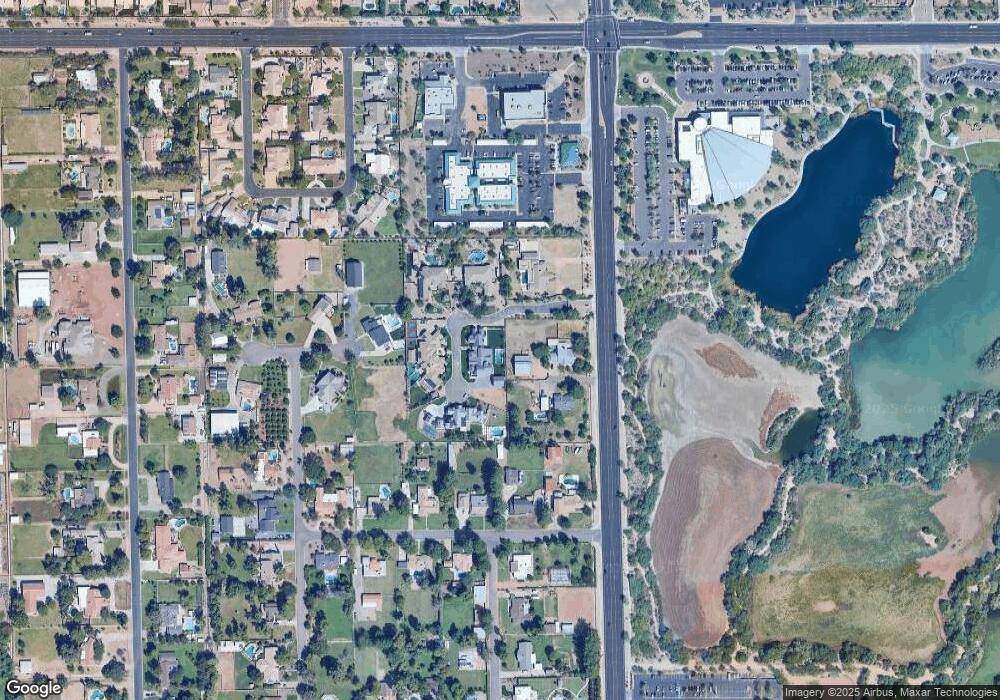 2341 E Escondido Place, Gilbert, AZ 85234 - photo 1