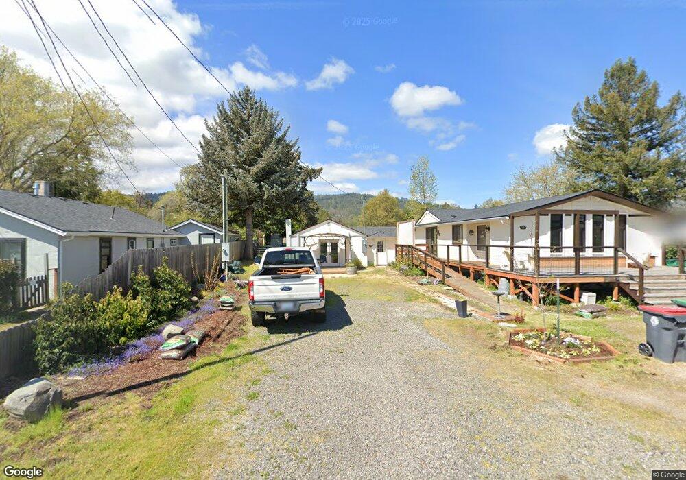 3265 New Ray Rd, Central Point, OR 97502 - photo 1