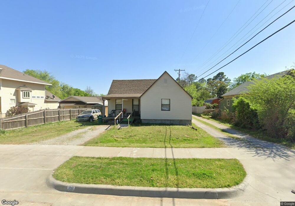 216 E Bryan Ave, Sapulpa, OK 74066 - photo 1