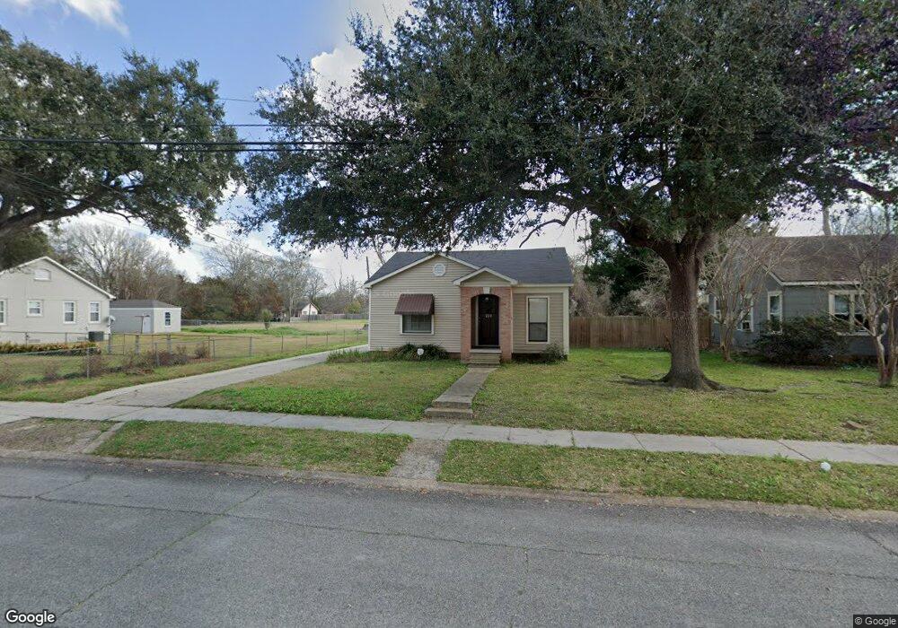 210 Allen St, New Iberia, LA 70563 - photo 1