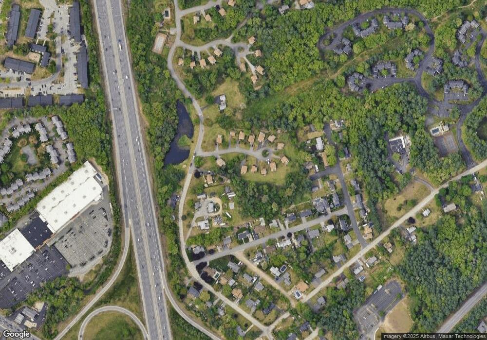 2 unit 2, Nashua, NH 03064 - photo 1