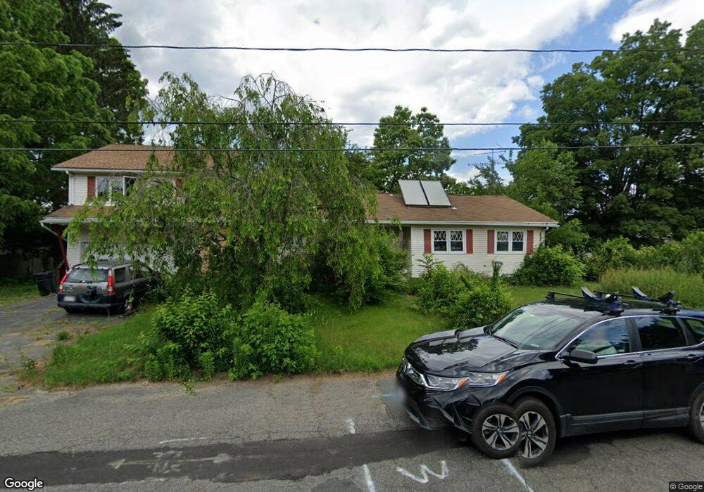 21 Mutter St, Easthampton, MA 01027 - photo 1