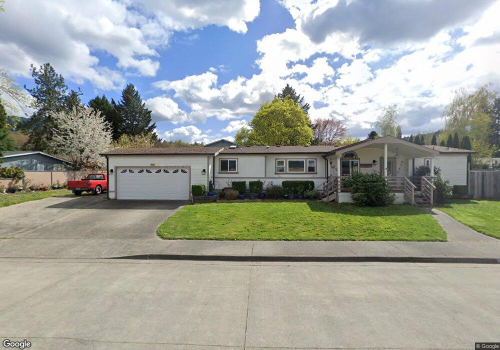 1321 E View Place, Grants Pass, OR 97527 - photo 1