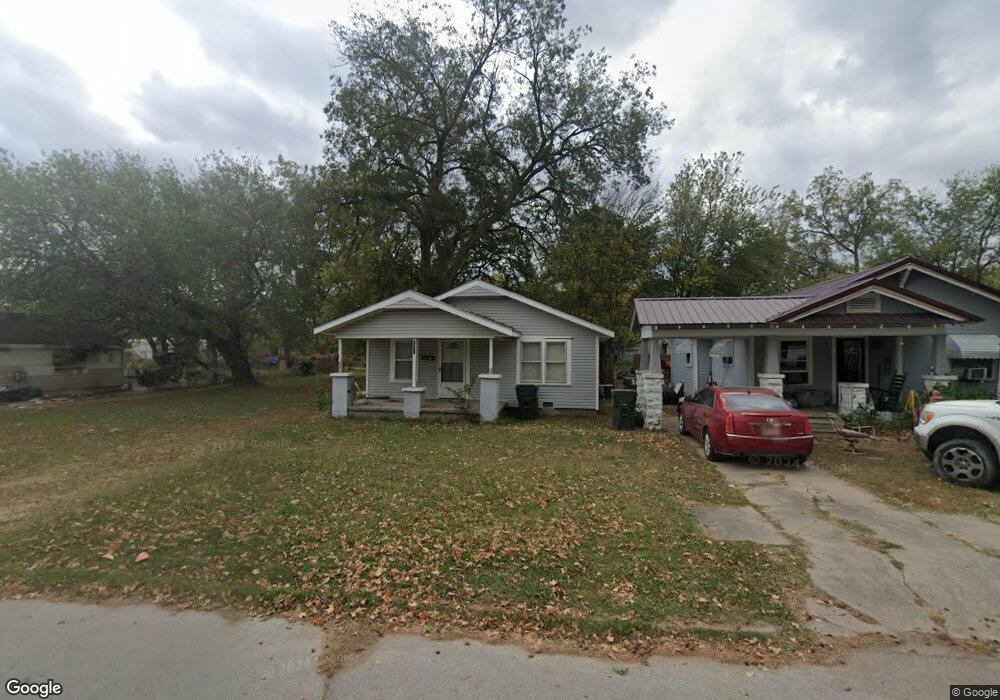 1310 W 5th St, Okmulgee, OK 74447 - photo 1