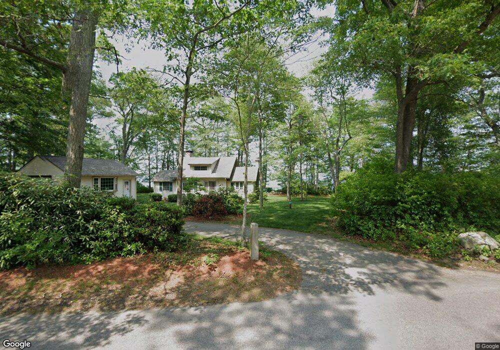 687 Wordens Pond Rd, Wakefield, RI 02879 - photo 1