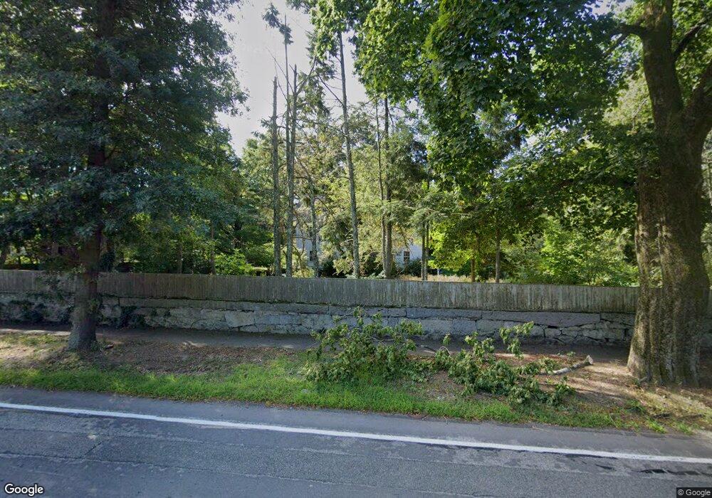 2 Cushing St, Hingham, MA 02043 - photo 1