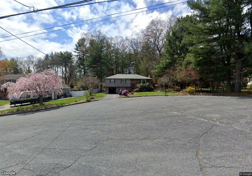 12 Lowry Rd, Framingham, MA 01701 - photo 1